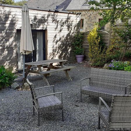 Villa Breton Stone House In Saint Gilles Les Bois Exterior foto